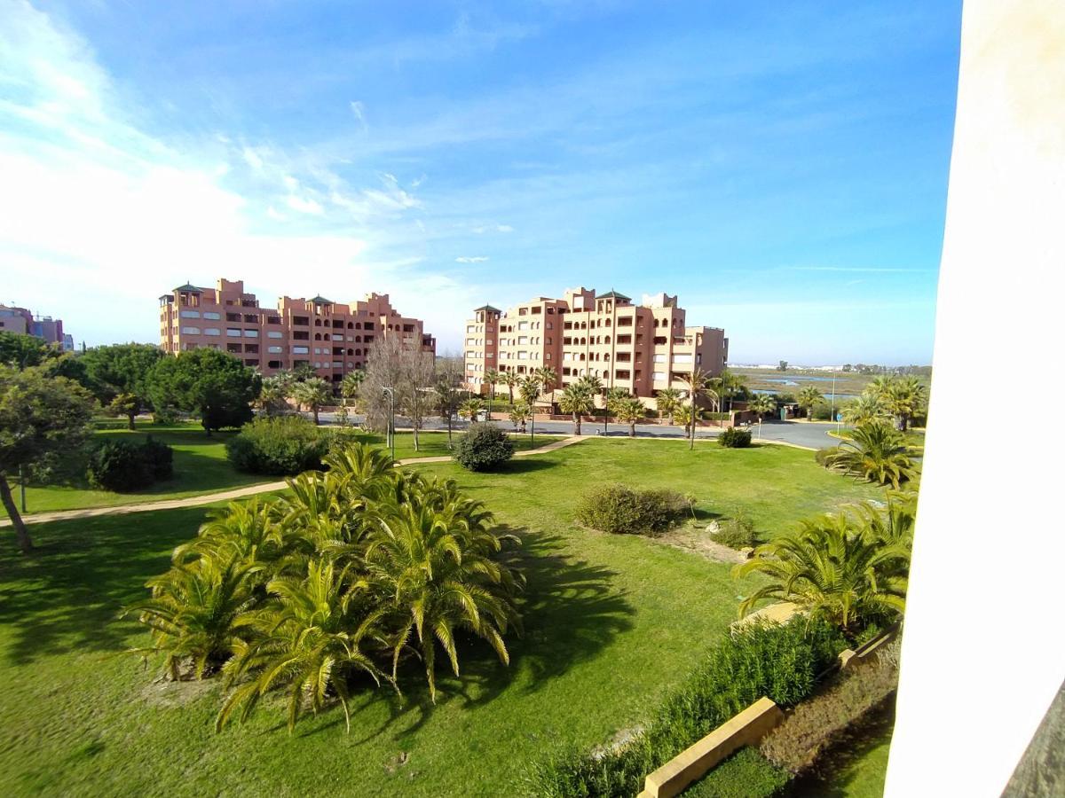 Apartamento Vistas Laterales Al Mar Segunda Planta Isla Canela Exterior foto